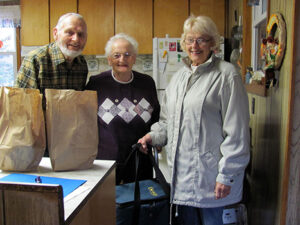 Volunteers helping seniors in Park Rapids, MN